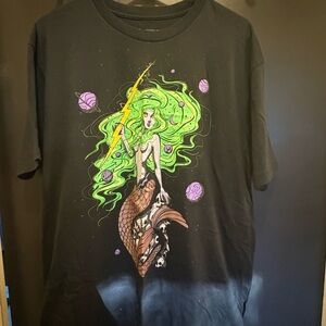 Into The AM Graphic Tshirt Mens XL Celestial Bodies/ Mystical Print / Gaia Print
